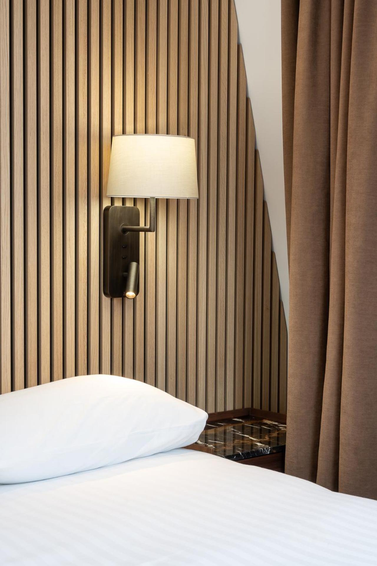 Les Suites Hcr 巴黎 外观 照片